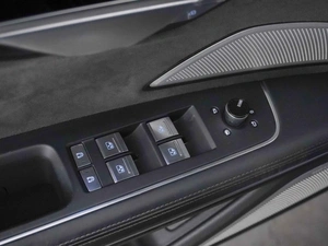 Седан Audi A8 2018 года, 4399547 рублей, Москва