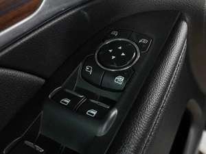 Внедорожник Ford Explorer 2016 года, 2799000 рублей, Воронеж