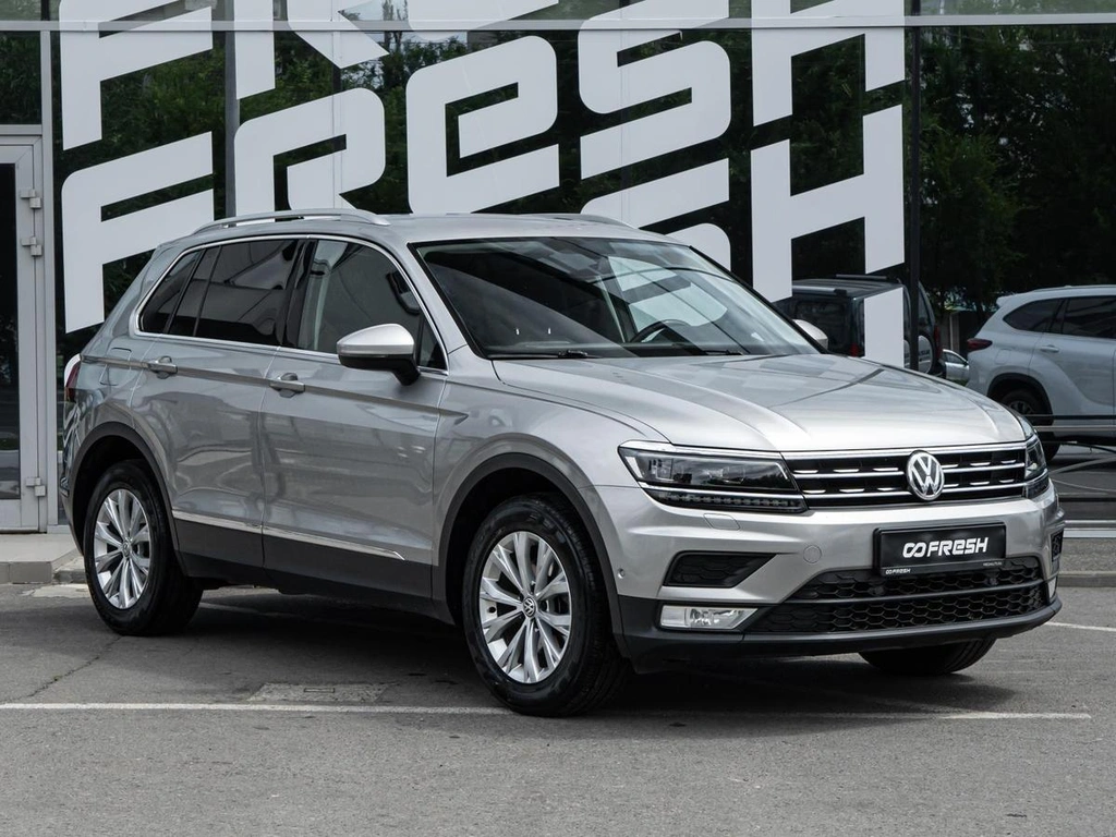 Внедорожник Volkswagen Tiguan 2017 года, 1949000 рублей, Волгоград