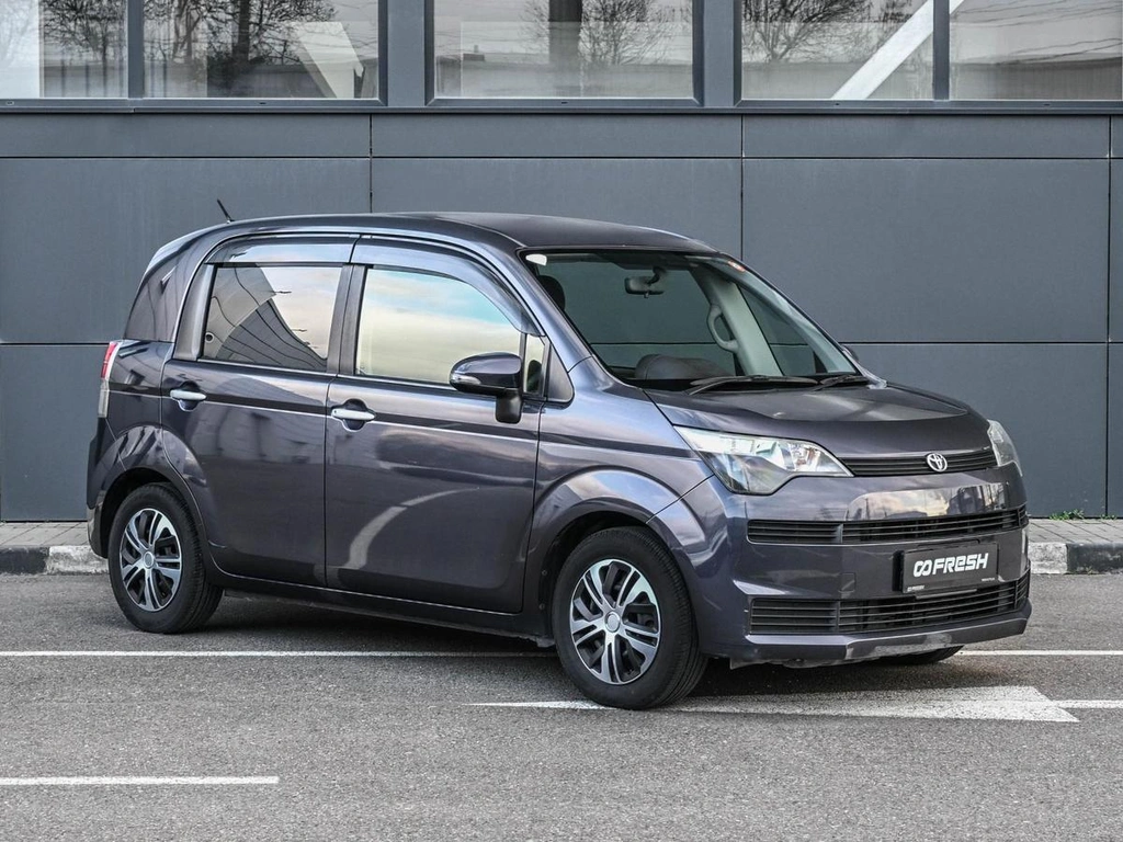 Минивэн Toyota Spade 2014 года, 899000 рублей, Кирилловка