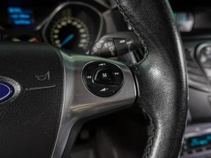 Хетчбэк Ford Focus 2015 года, 899000 рублей, Воронеж