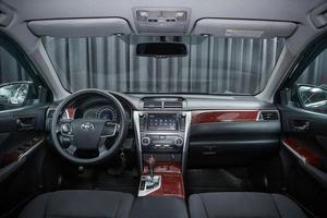 Седан Toyota Camry 2012 года, 1537000 рублей, Красноярск