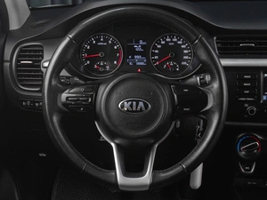 Седан Kia Rio 2017 года, 1189000 рублей, Тюмень