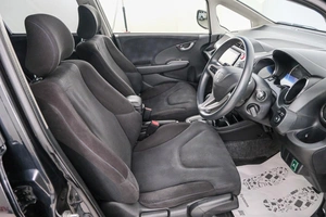 Хетчбэк Honda Fit 2013 года, 899000 рублей, Красноярск