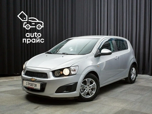 Седан Chevrolet Aveo 2013 года, 690000 рублей, Красноярск