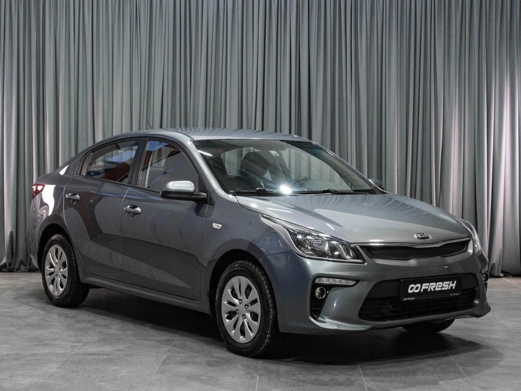 Седан Kia Rio 2017 года, 1319000 рублей, Тюмень
