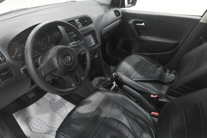 Седан Volkswagen Polo 2012 года, 689000 рублей, Новокузнецк