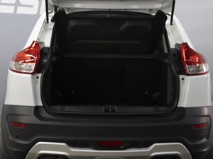 Хетчбэк ВАЗ (LADA) XRAY Cross 2019 года, 960000 рублей, Омск