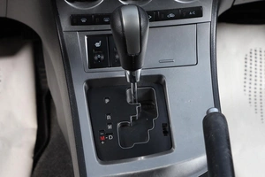 Хетчбэк Mazda 3 2010 года, 799000 рублей, Новосибирск