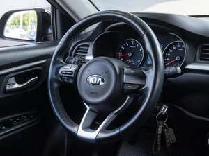 Седан Kia Rio 2019 года, 1690000 рублей, Волгоград