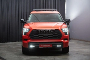 Внедорожник Toyota Sequoia 2023 года, 13000000 рублей, Красноярск