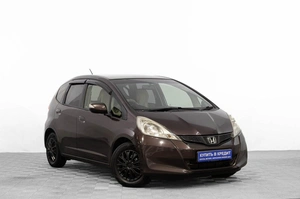 Хетчбэк Honda Fit 2012 года, 899000 рублей, Барнаул