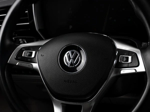 Внедорожник Volkswagen Touareg 2018 года, 4649000 рублей, Аксай