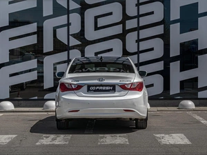 Седан Hyundai Sonata 2012 года, 999000 рублей, Краснодар