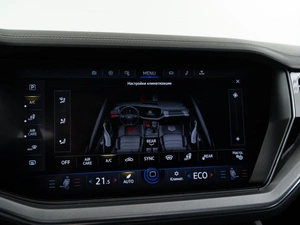 Внедорожник Volkswagen Touareg 2019 года, 5250050 рублей, Москва