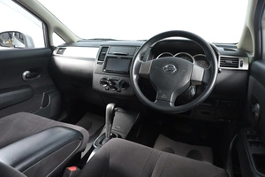 Седан Nissan Tiida 2012 года, 829000 рублей, Новосибирск