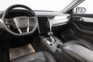 Лифтбек JAC J7 2023 года, 1199000 рублей, Новосибирск