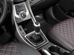 Седан Hyundai Elantra 2011 года, 848000 рублей, Тверь