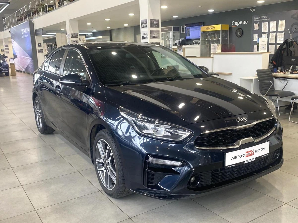 Седан Kia Cerato 2018 года, 1990000 рублей, Орёл