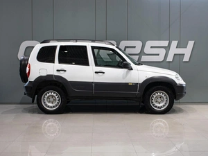 Внедорожник Chevrolet Niva 2017 года, 739000 рублей, Петрозаводск