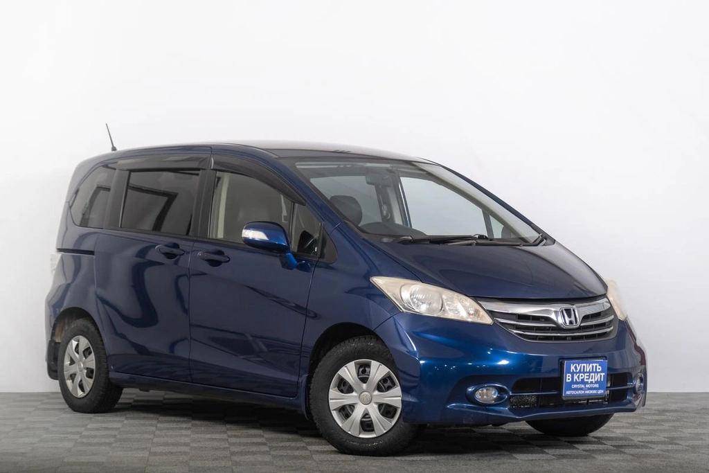 Минивэн Honda Freed 2013 года, 1229000 рублей, Томск