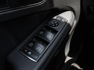 Седан Mercedes-benz E-класс 2010 года, 2030000 рублей, Краснодар