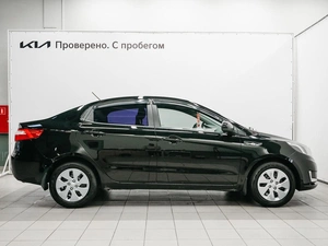 Седан Kia Rio 2014 года, 899000 рублей, Красноярск