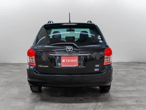 Универсал Toyota Corolla Fielder 2011 года, 910000 рублей, Красноярск