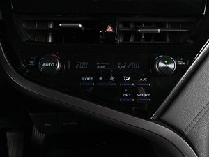 Седан Toyota Camry 2021 года, 3549000 рублей, Аксай