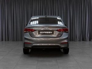 Седан Hyundai Solaris 2017 года, 1128000 рублей, Тюмень