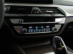 Седан BMW 5 серия 2019 года, 4227077 рублей, Москва