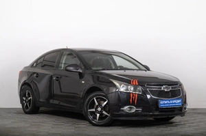Седан Chevrolet Cruze 2011 года, 849000 рублей, Томск