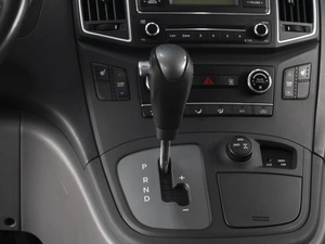 Минивэн Hyundai Grand Starex 2019 года, 4150000 рублей, Омск