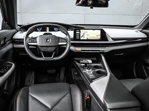 Лифтбек Changan UNI-V 2023 года, 2299000 рублей, Кирилловка