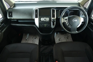 Минивэн Nissan Serena 2008 года, 1169000 рублей, Омск