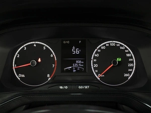 Лифтбек Volkswagen Polo 2021 года, 1750000 рублей, Омск