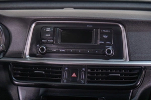 Седан Kia Optima 2018 года, 1499000 рублей, Томск