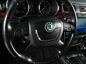 Лифтбек Skoda Superb 2013 года, 1219000 рублей, Аксай