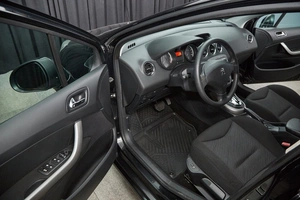 Хетчбэк Peugeot 308 2012 года, 747000 рублей, Красноярск