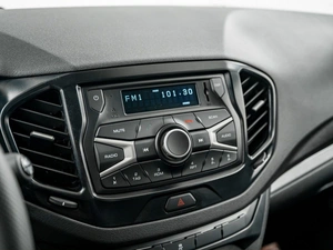 Универсал ВАЗ (LADA) Vesta 2019 года, 900000 рублей, Красноярск