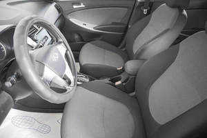 Седан Hyundai Solaris 2013 года, 949000 рублей, Кемерово