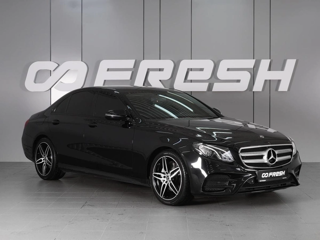 Седан Mercedes-benz E-класс 2017 года, 2709000 рублей, Красный Пахарь