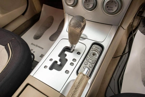 Седан Mazda Atenza 2002 года, 499000 рублей, Барнаул