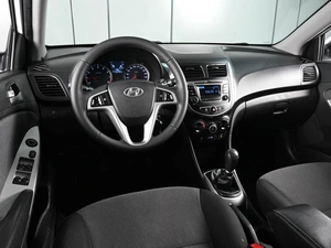 Седан Hyundai Solaris 2013 года, 889000 рублей, Аксай