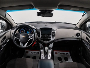 Седан Chevrolet Cruze 2011 года, 650000 рублей, Красноярск