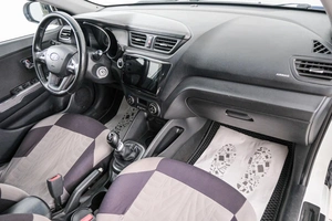 Седан Kia Rio 2012 года, 849000 рублей, Красноярск