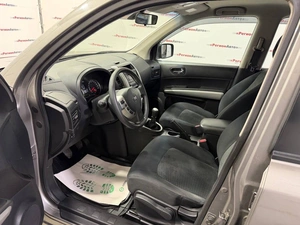 Внедорожник Nissan X-Trail 2012 года, 1330000 рублей, Красноярск