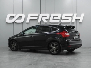 Хетчбэк Ford Focus 2013 года, 799000 рублей, Воронеж