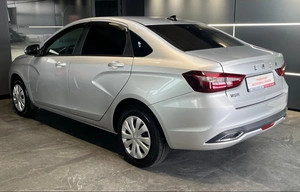 Седан ВАЗ (LADA) Vesta 2024 года, 1250000 рублей, Абакан