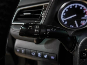 Седан Toyota Camry 2019 года, 2399000 рублей, Воронеж